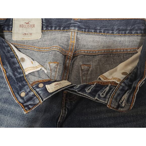 Hollister Dark Washed Button Up Denim Blue Straight Leg Jeans - Size 29 x 32 - Picture 3 of 5